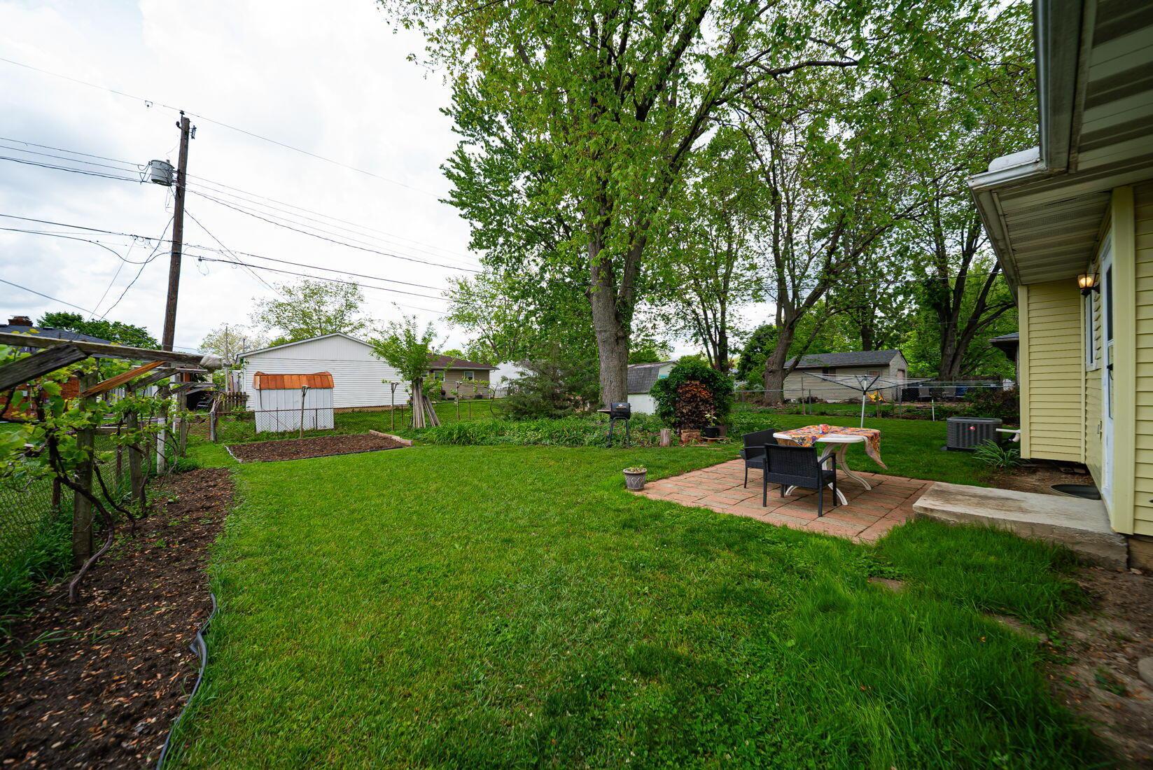 6241 Faircrest Road Columbus, OH 43229 - Photo 26 of 33 Rear Exterior