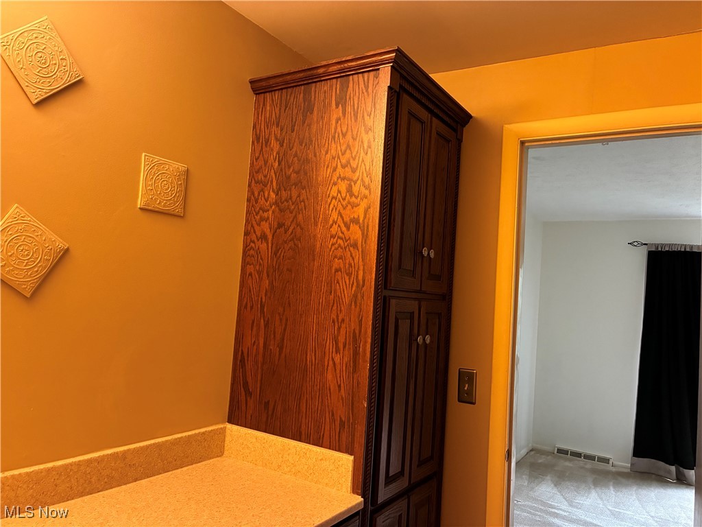 6462 State Road Parma, OH 44134 - Photo 15 of 23