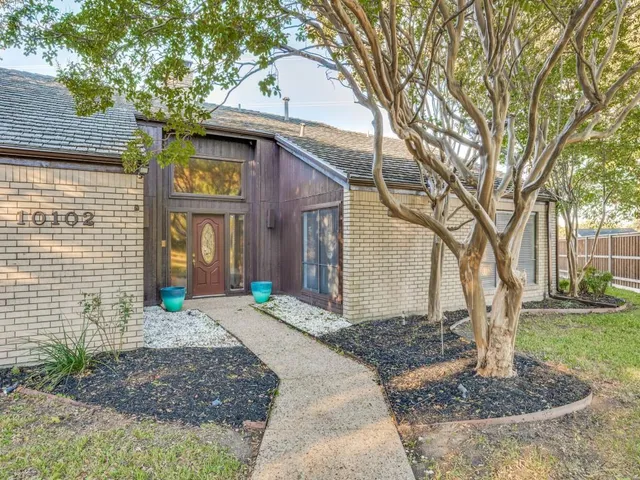$525,000 | 10102 Morgan Meadow Lane, Dallas, TX 75243