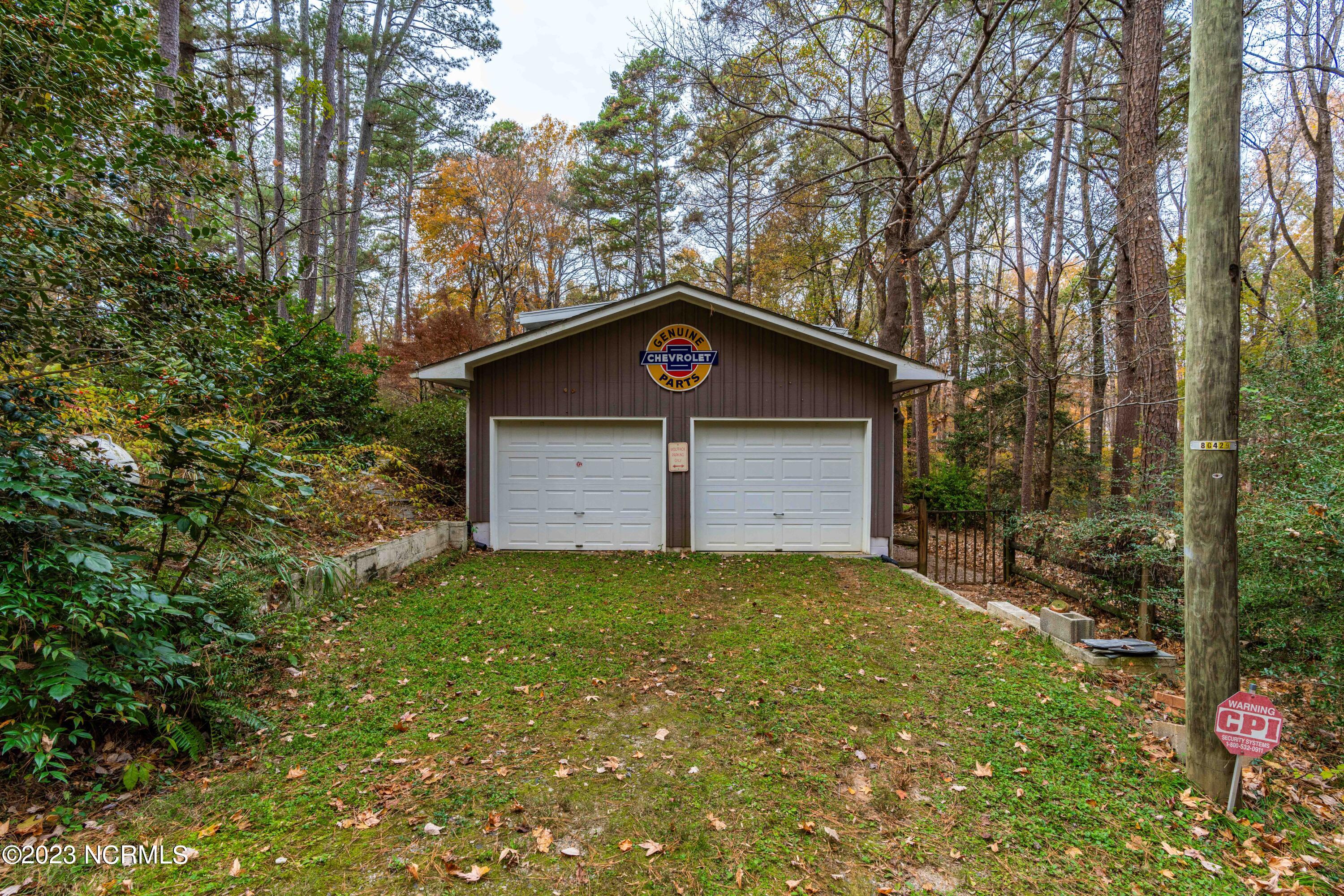 3120 Tanager Street Raleigh, NC 27606 - Photo 50 of 61 garage