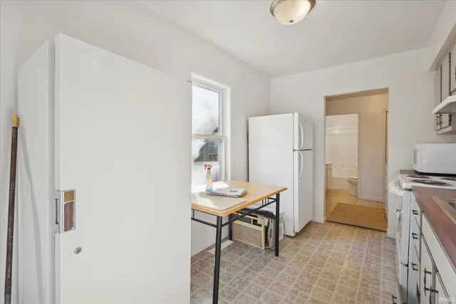 $104,900 | 310 West Maple Avenue, North Liberty, IN 46554