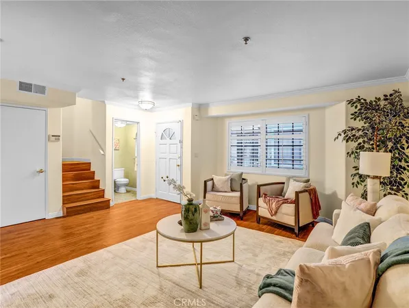 $699,900 | 25 Palmetto Drive, Unit E, Alhambra, CA 91801