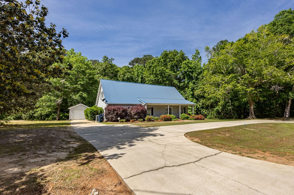 667 Fuller Road Dothan, AL 36301 - Photo 3 of 39