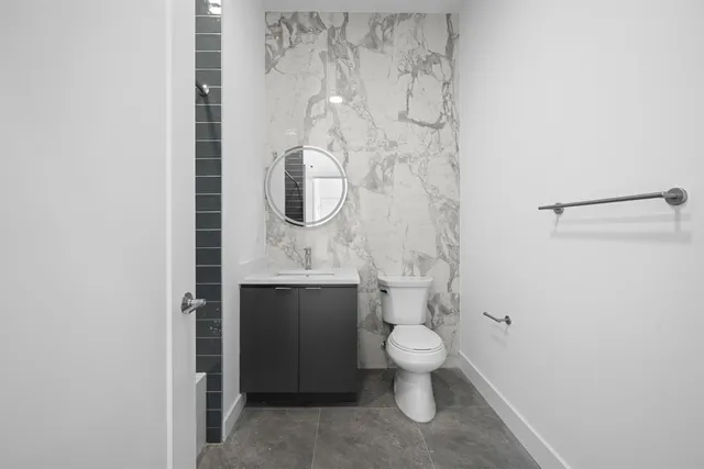 a bathroom with a bathtub