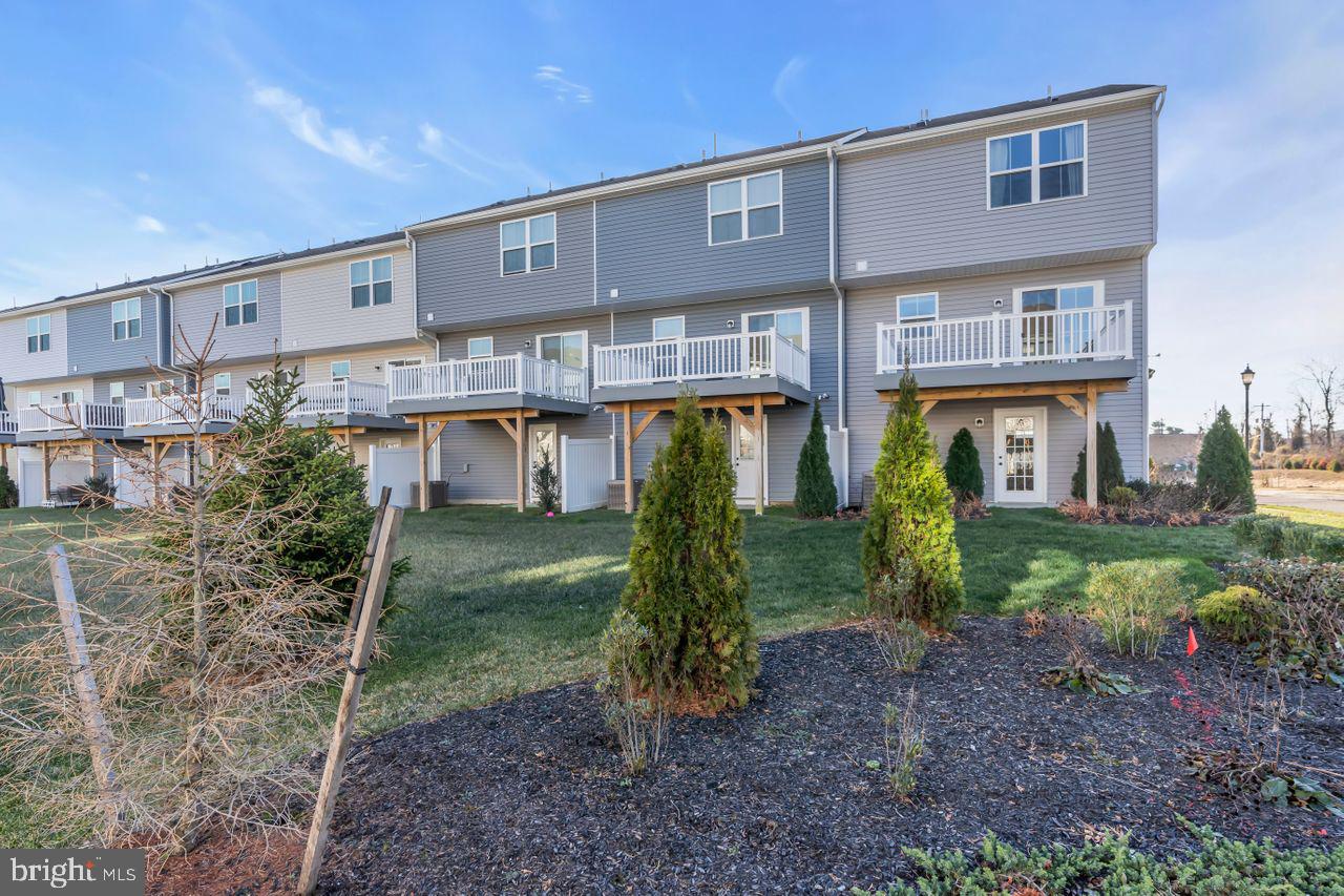 1 Wendowski Street Beverly, NJ 08010 - Photo 44 of 50 a front view of a house with garden
