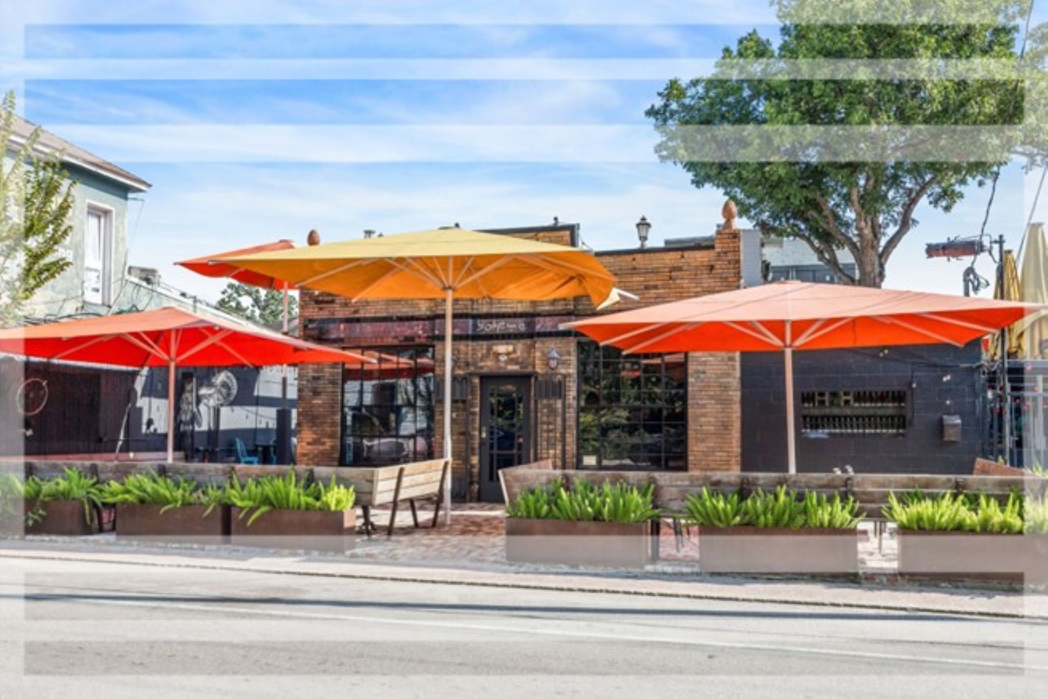 1531 Marshall Street, Unit 1 Houston, TX 77006 - Photo 19 of 19 Enjoy living just minutes from some of the best restaurants and hot spots in the city such as Bar Boheme!