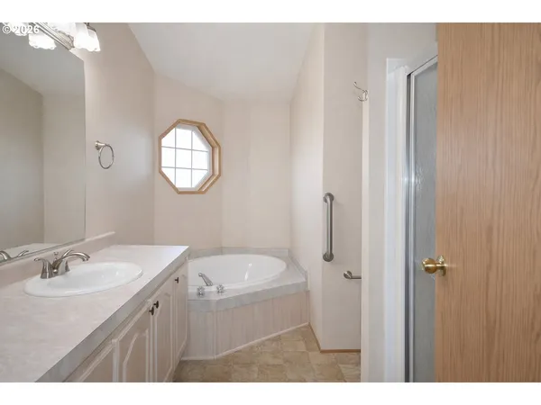 $119,900 | 16500 Southeast 1st Street, Unit 19, Vancouver, WA 98684