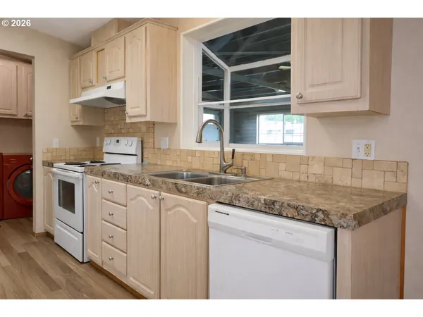 $119,900 | 16500 Southeast 1st Street, Unit 19, Vancouver, WA 98684