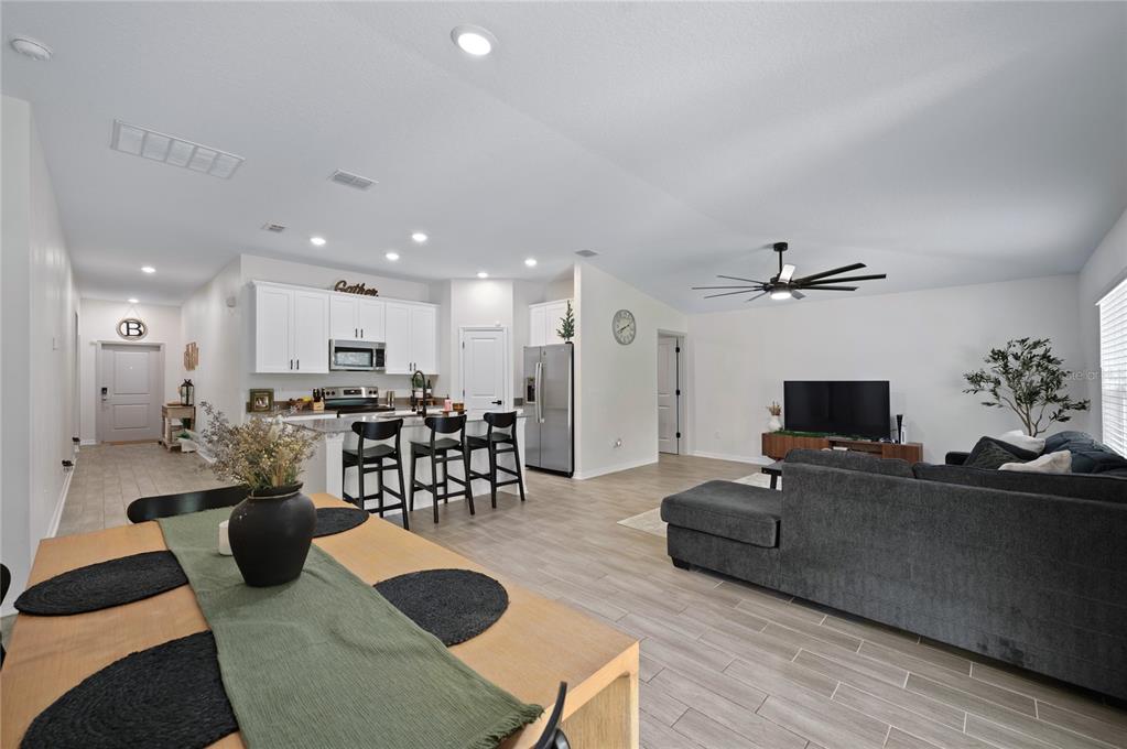 2518 Hoptree Lane Edgewater, FL 32141 - Photo 10 of 28