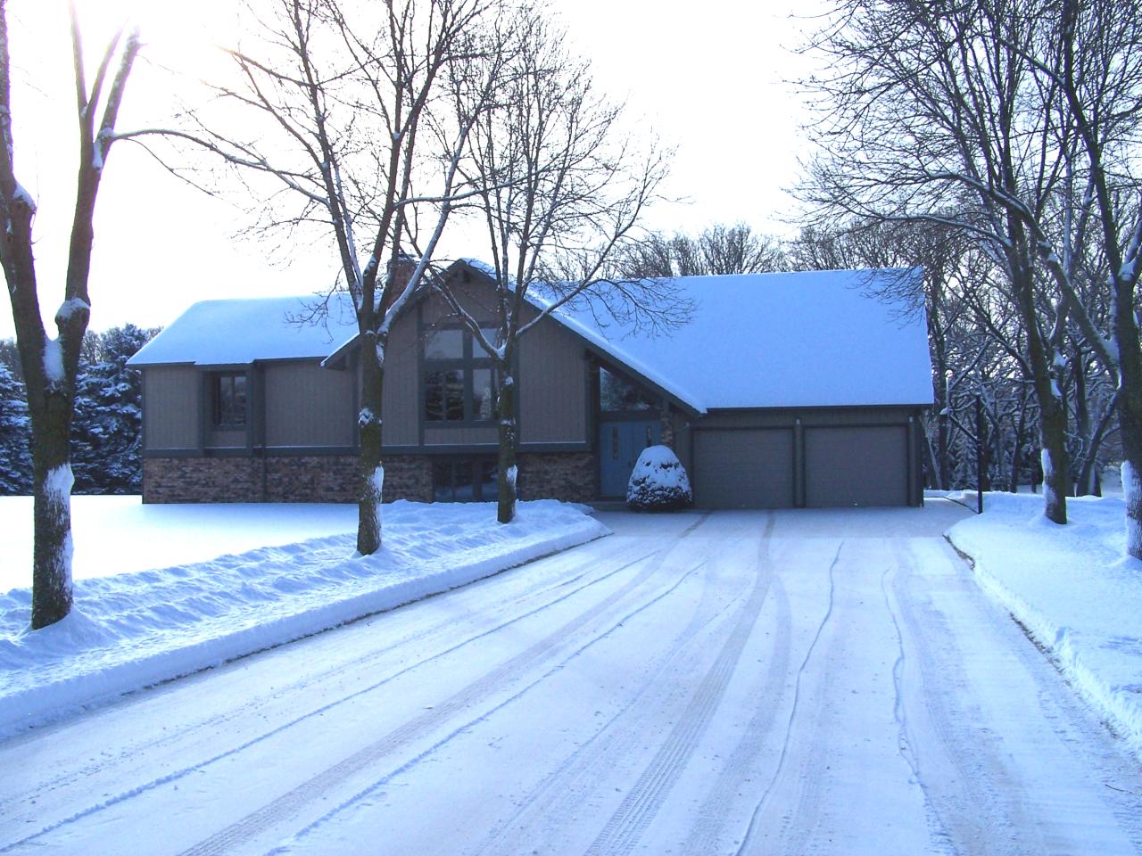 5524 Logan Street Southeast Rochester, MN 55904 - Photo 1 of 1