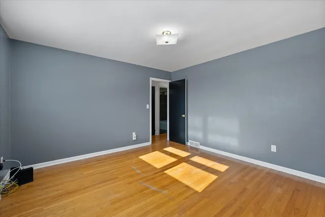 $324,900 | 2509 Saemann Avenue, Sheboygan, WI 53081