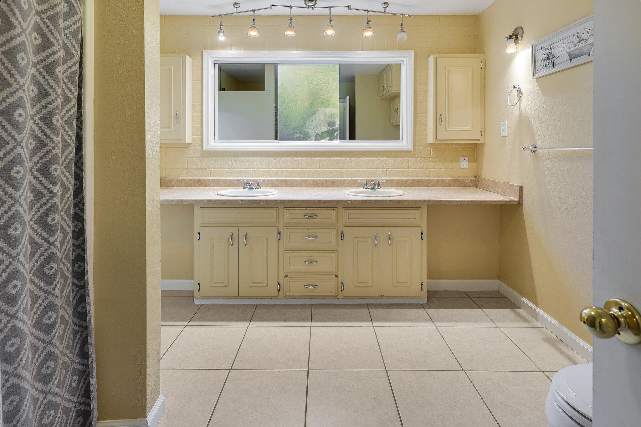 3324 Bardick Road Anderson, CA 96007 - Photo 15 of 27 11-web-or-mls-LZ0A0095