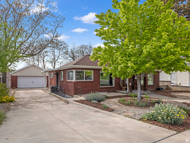 935 North 400 East Bountiful, UT 84010 - Photo 22 of 32