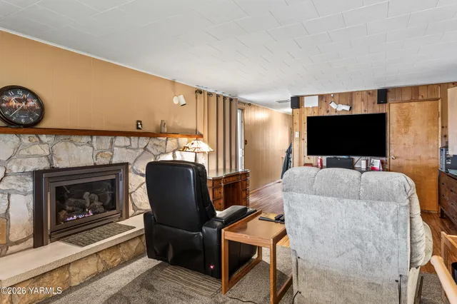 $750,000 | 3630 Progressive Road, Wapato, WA 98951