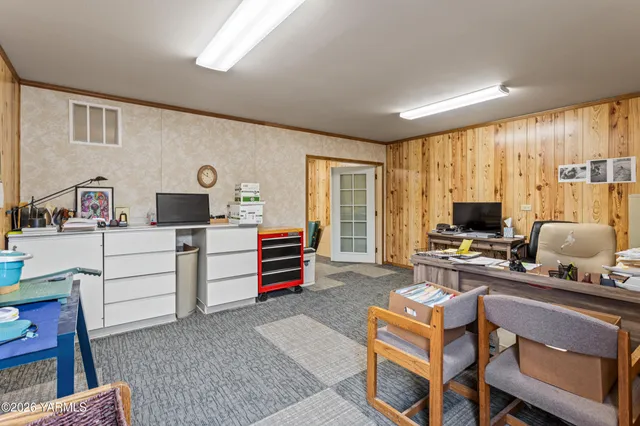 $750,000 | 3630 Progressive Road, Wapato, WA 98951