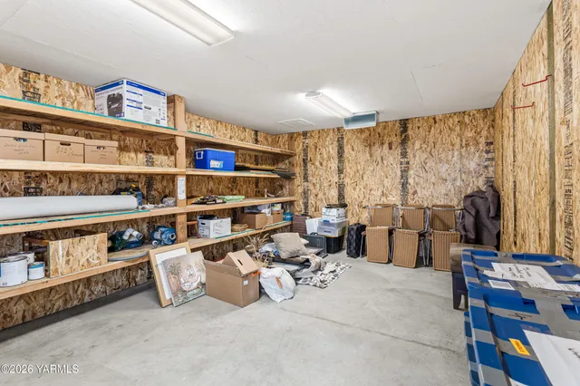 $750,000 | 3630 Progressive Road, Wapato, WA 98951