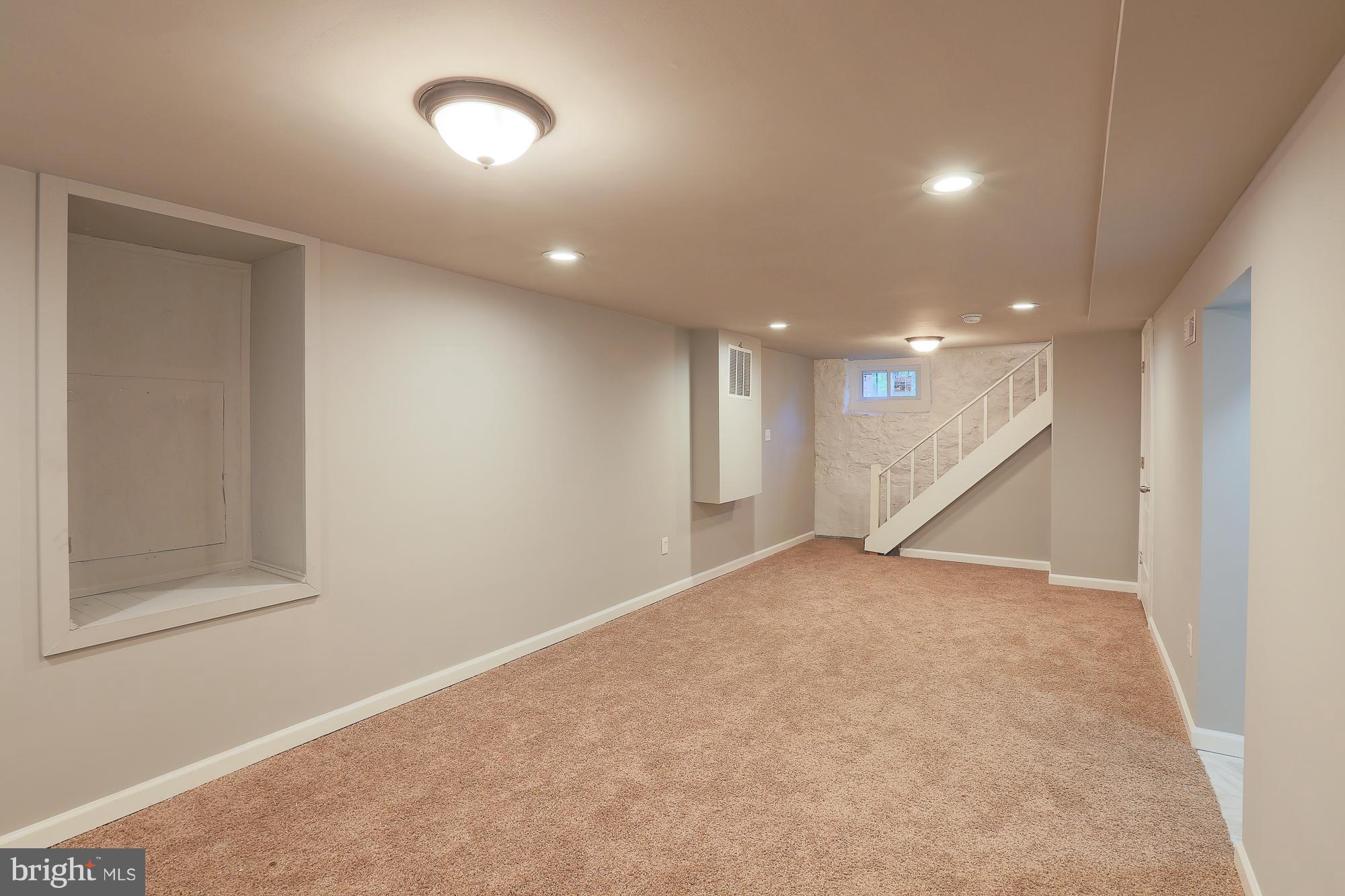 4216 Ridgewood Avenue Baltimore, MD 21215 - Photo 22 of 29