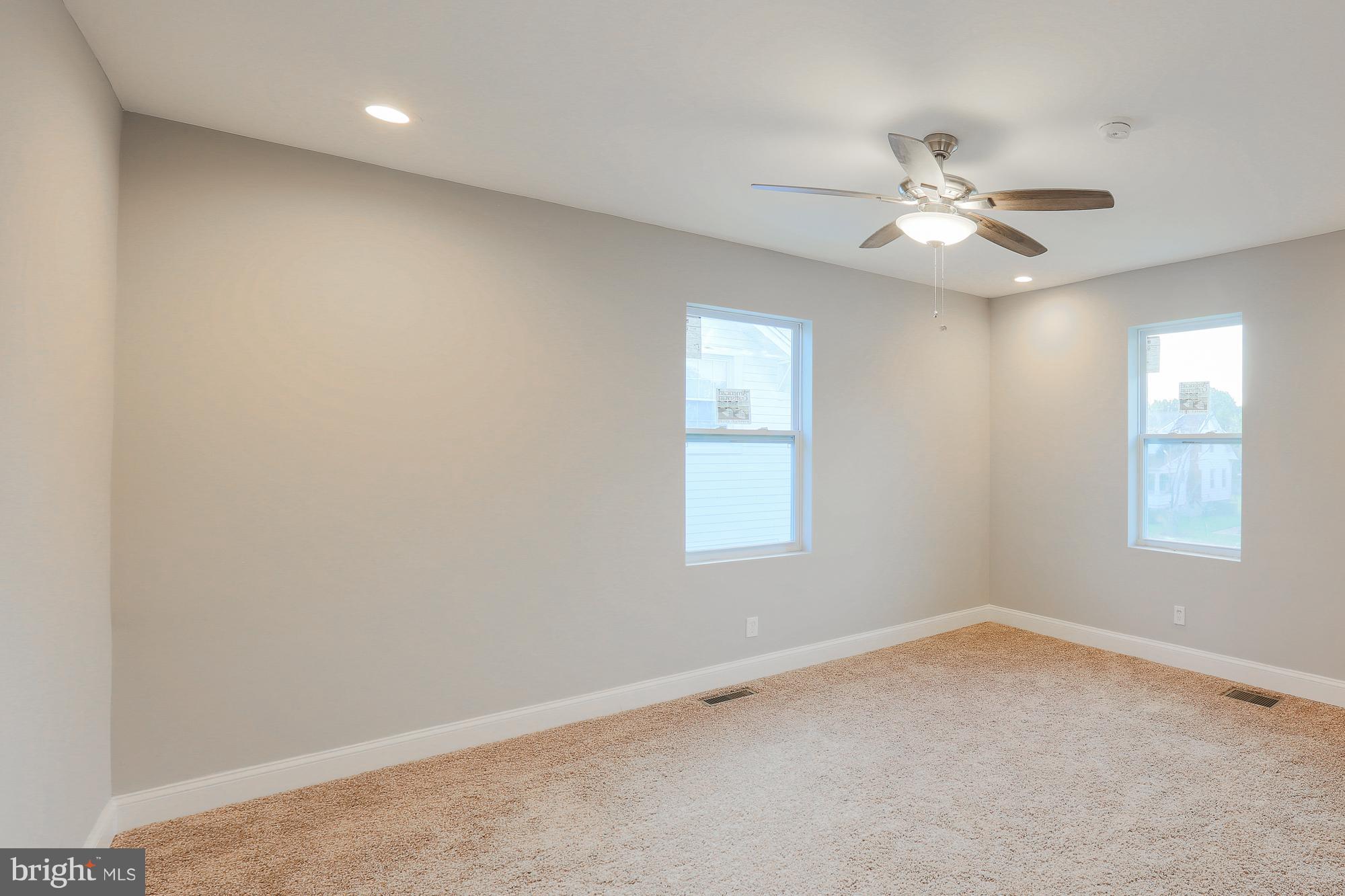 4216 Ridgewood Avenue Baltimore, MD 21215 - Photo 24 of 29 Upper Lever Bedroom #3