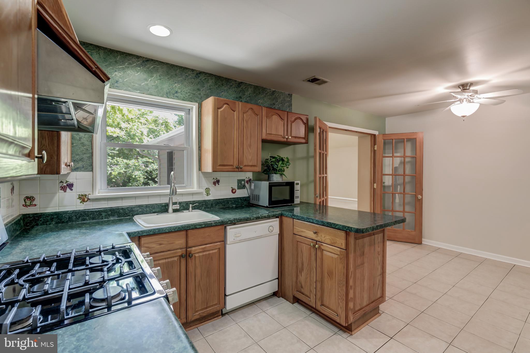 7116 Catlett Street Springfield, VA 22151 - Photo 17 of 57 Gallery Image 17