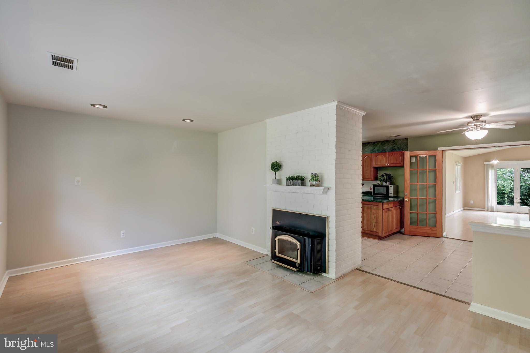 7116 Catlett Street Springfield, VA 22151 - Photo 7 of 57 Gallery Image 7
