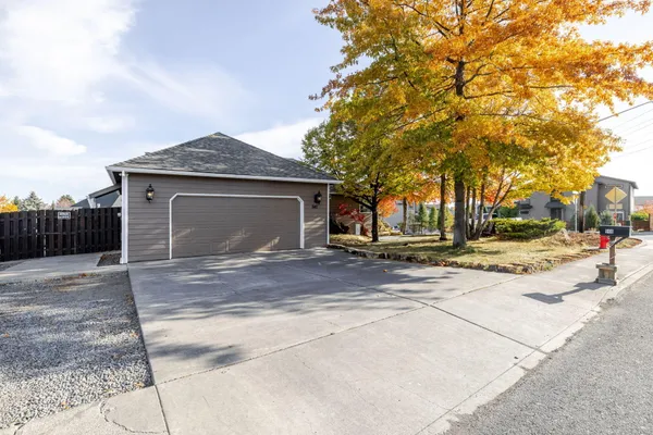 $619,900 | 940 Northeast Purcell Boulevard, Bend, OR 97701