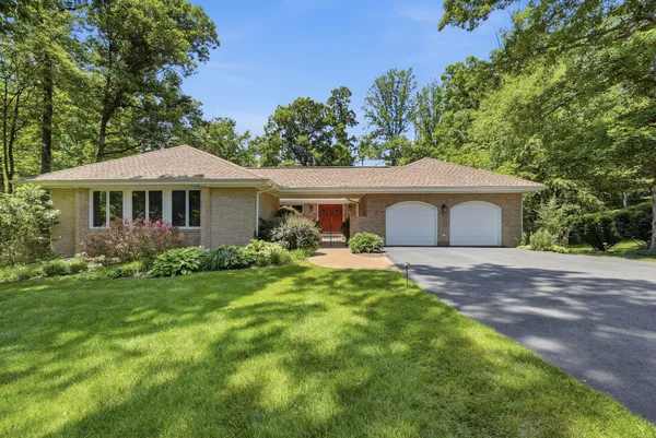 $1,350,000 | 7512 Rambling Ridge Drive, Fairfax Station, VA 22039