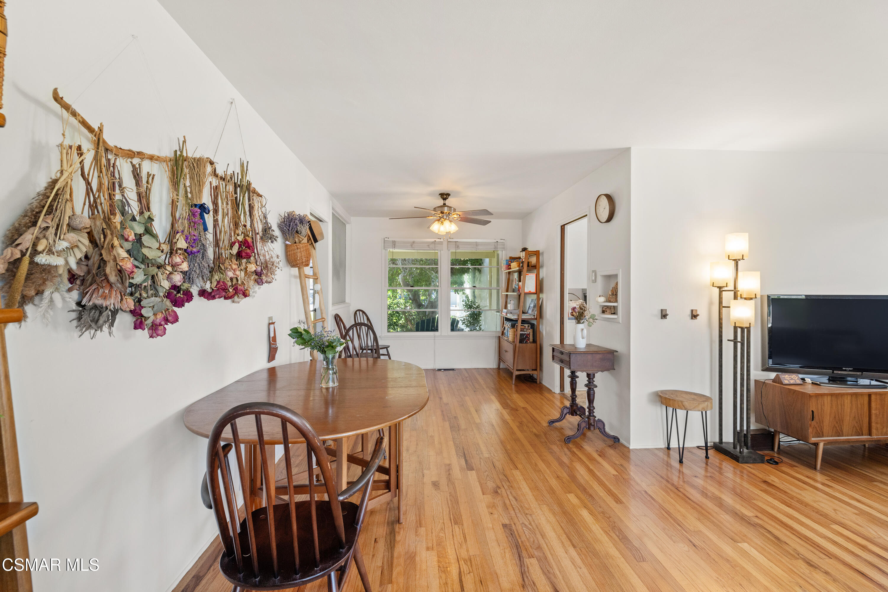 60 Grandview Circle Camarillo, CA 93010 - Photo 9 of 38 Grandview9