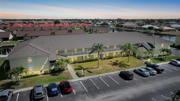 $300,000 | 4000 East Bal Harbor Boulevard, Unit 211, Punta Gorda, FL 33950