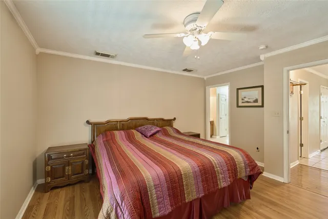 $369,900 | 10289 Crescent Drive, Montgomery, TX 77316