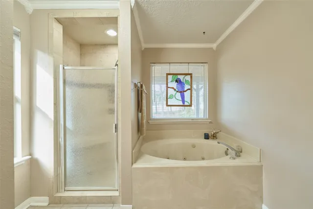 $369,900 | 10289 Crescent Drive, Montgomery, TX 77316