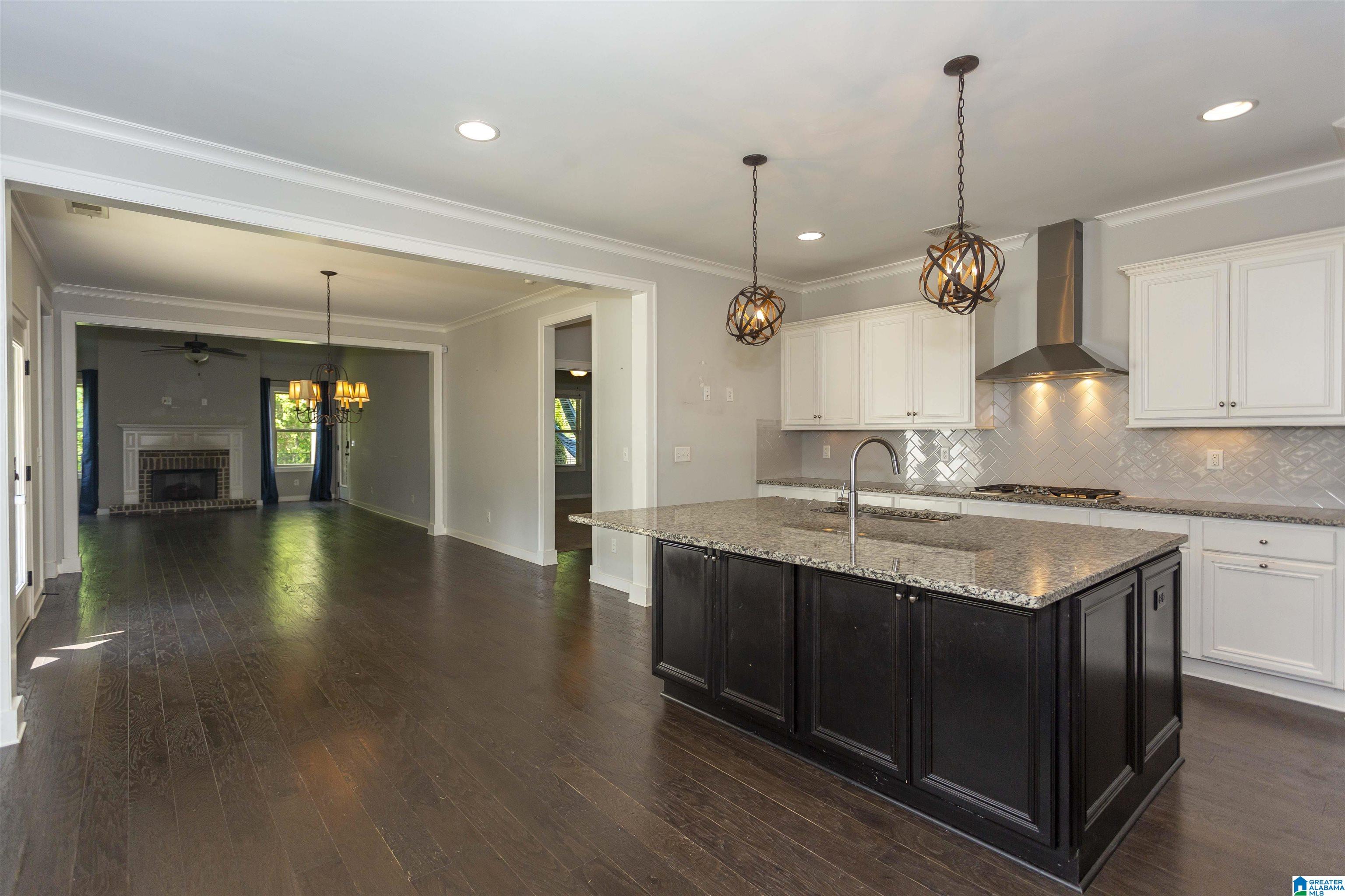2776 Montauk Road Birmingham, AL 35226 - Photo 4 of 48