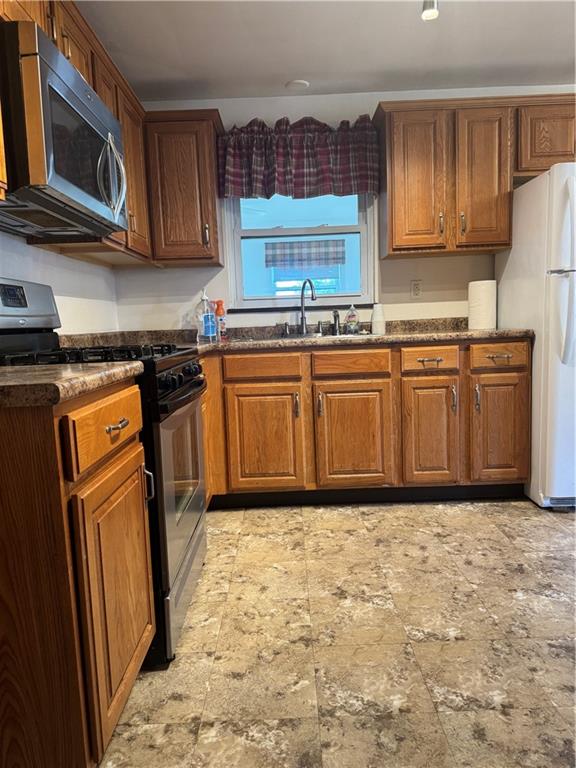 524 Arizona Drive New Kensington, PA 15068 - Photo 8 of 14