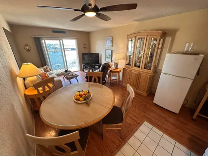 $650,000 | 9511 Sunset Drive, Unit 401, Stone Harbor, NJ 08247