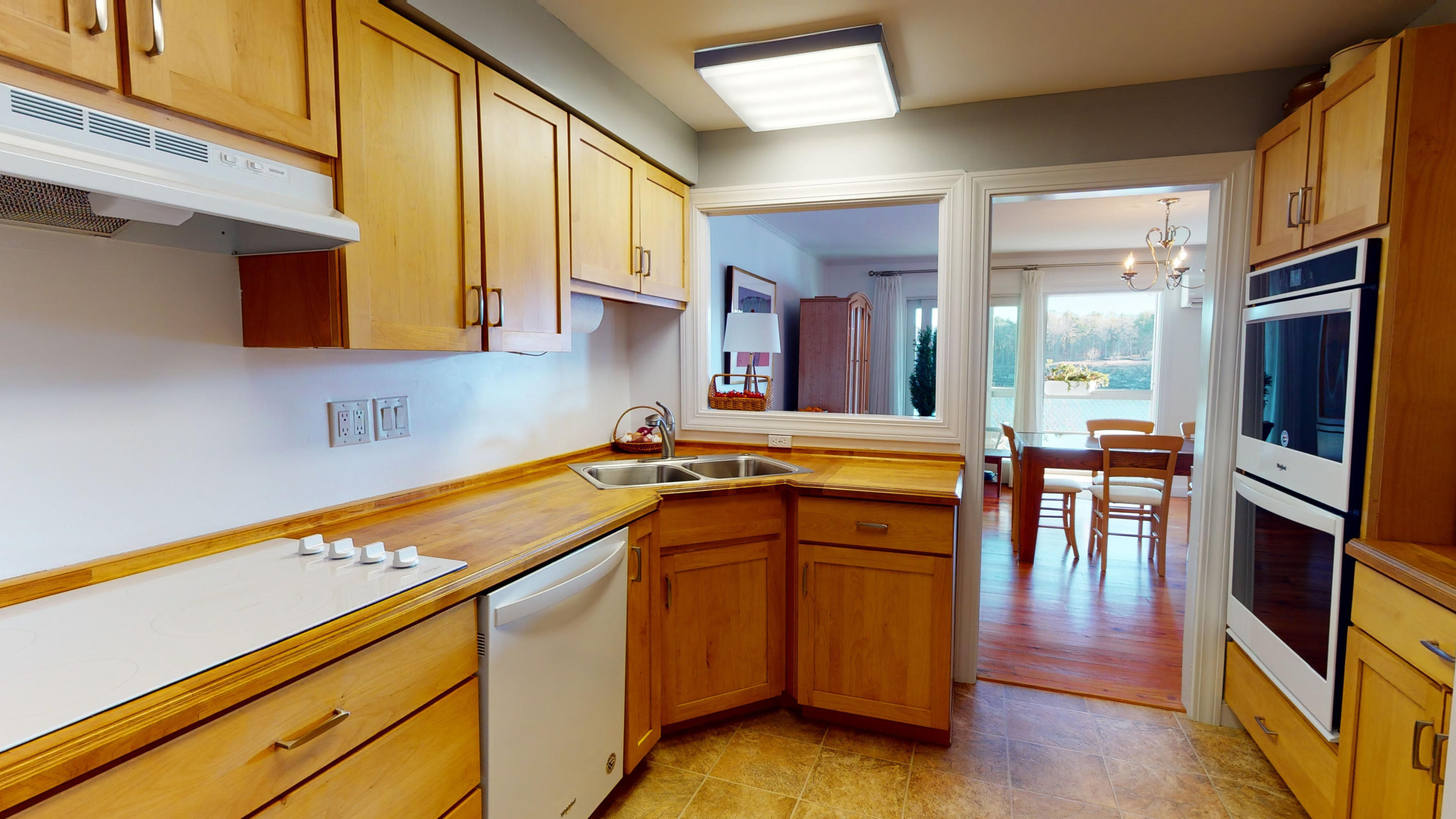 14 Stage Neck Road, Unit 3 York, ME 03909 - Photo 13 of 32 Updated kitchen II