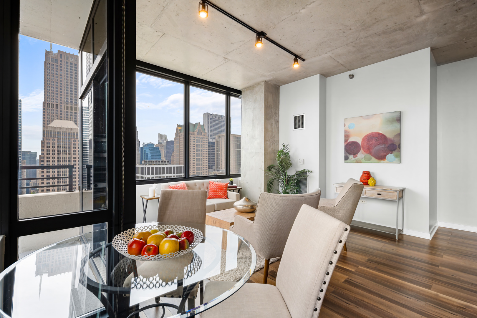 235 West Van Buren Street, Unit 3615 Chicago, IL 60607 - Photo 3 of 21