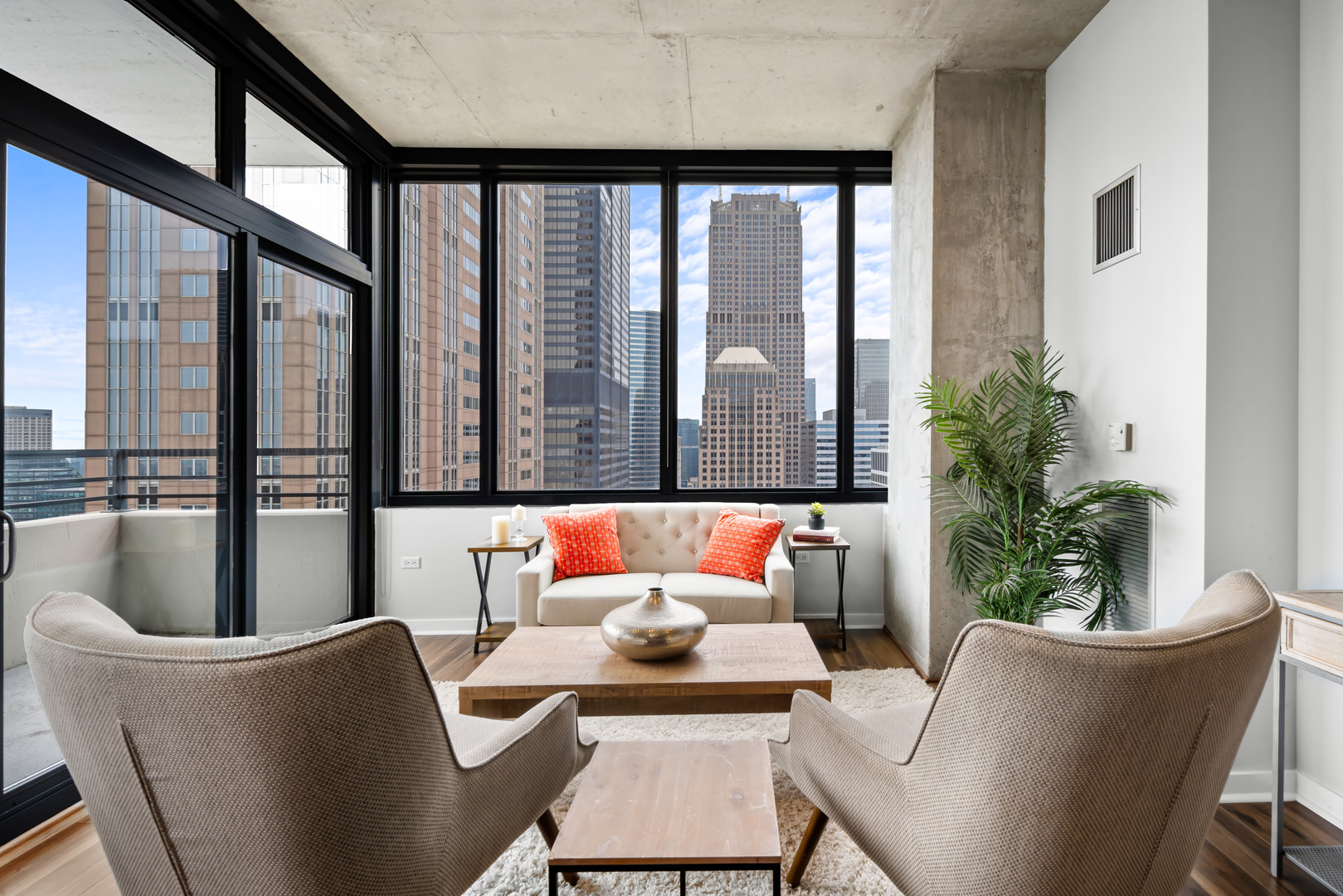 235 West Van Buren Street, Unit 3615 Chicago, IL 60607 - Photo 4 of 21
