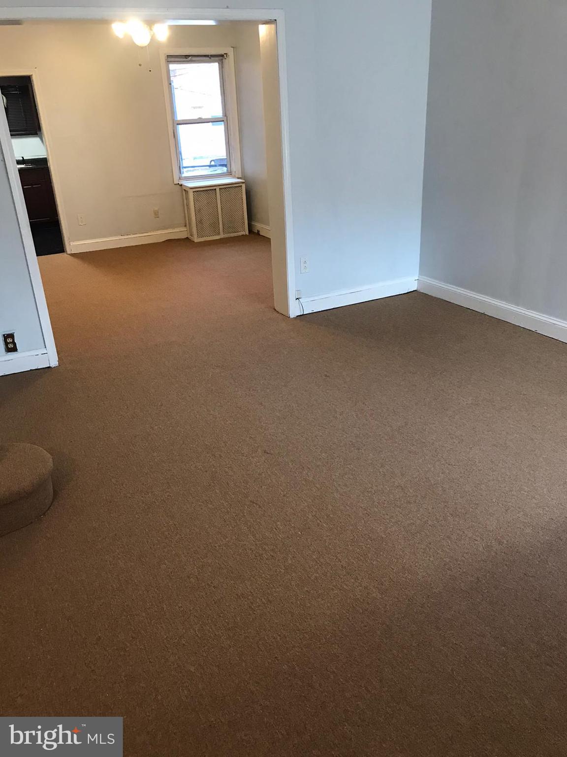 351 Margate Road Upper Darby, PA 19082 - Photo 19 of 21 Living Room