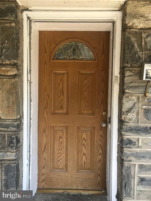 351 Margate Road Upper Darby, PA 19082 - Photo 4 of 21 Front Entrance