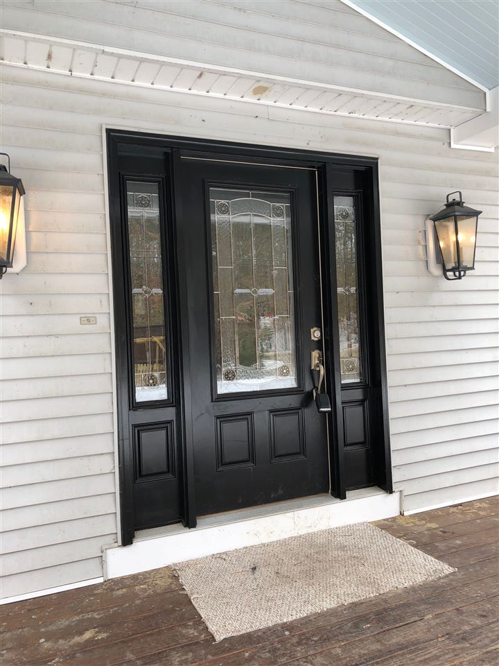 21 Case Road Nottingham, NH 03290 - Photo 4 of 40