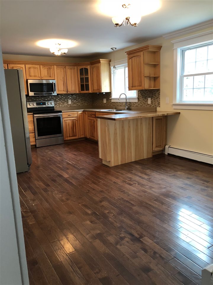 21 Case Road Nottingham, NH 03290 - Photo 5 of 40
