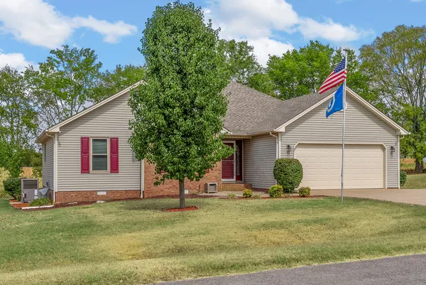 $297,500 | 1230 Bark Ridge Circle, Hopkinsville, KY 42240
