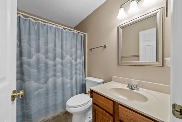 $297,500 | 1230 Bark Ridge Circle, Hopkinsville, KY 42240