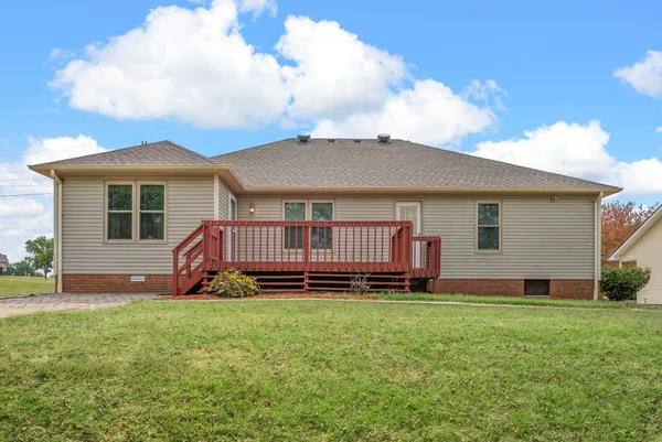 $297,500 | 1230 Bark Ridge Circle, Hopkinsville, KY 42240