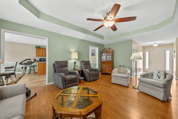 $297,500 | 1230 Bark Ridge Circle, Hopkinsville, KY 42240