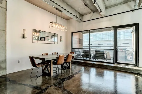 $455,000 | 360 West Pershing Road, Unit 230, Kansas City, MO 64108