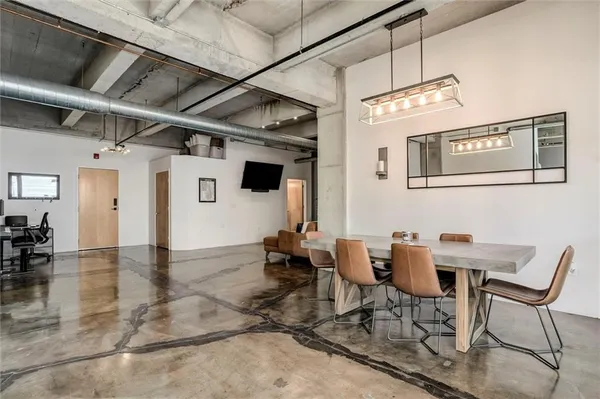 $455,000 | 360 West Pershing Road, Unit 230, Kansas City, MO 64108