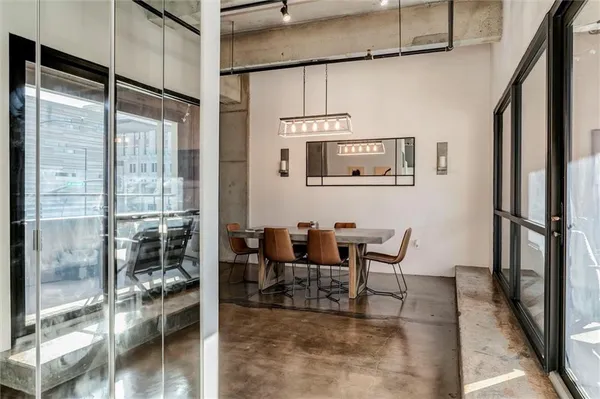 $455,000 | 360 West Pershing Road, Unit 230, Kansas City, MO 64108