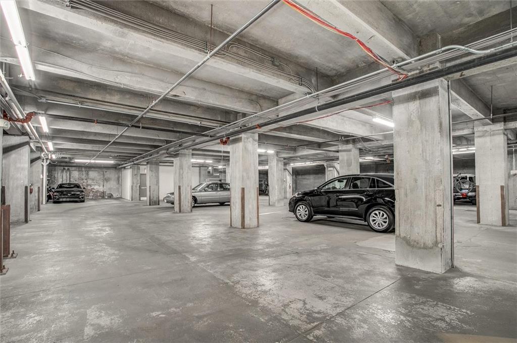 360 West Pershing Road, Unit 230 Kansas City, MO 64108 - Photo 25 of 36