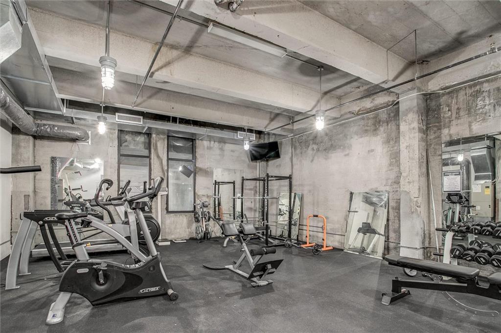 360 West Pershing Road, Unit 230 Kansas City, MO 64108 - Photo 26 of 36