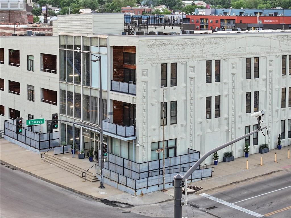360 West Pershing Road, Unit 230 Kansas City, MO 64108 - Photo 36 of 43